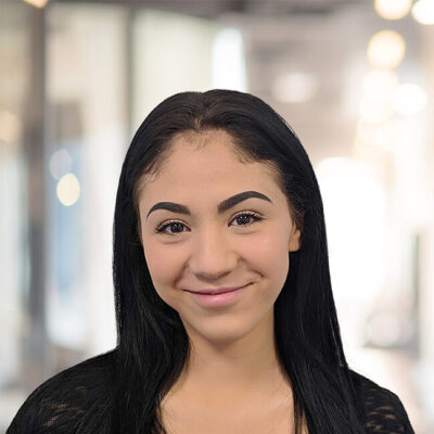  Olivia Bolton  headshot